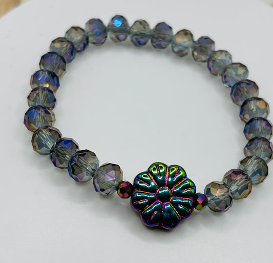 “Iridescent Flower” Bracelet single