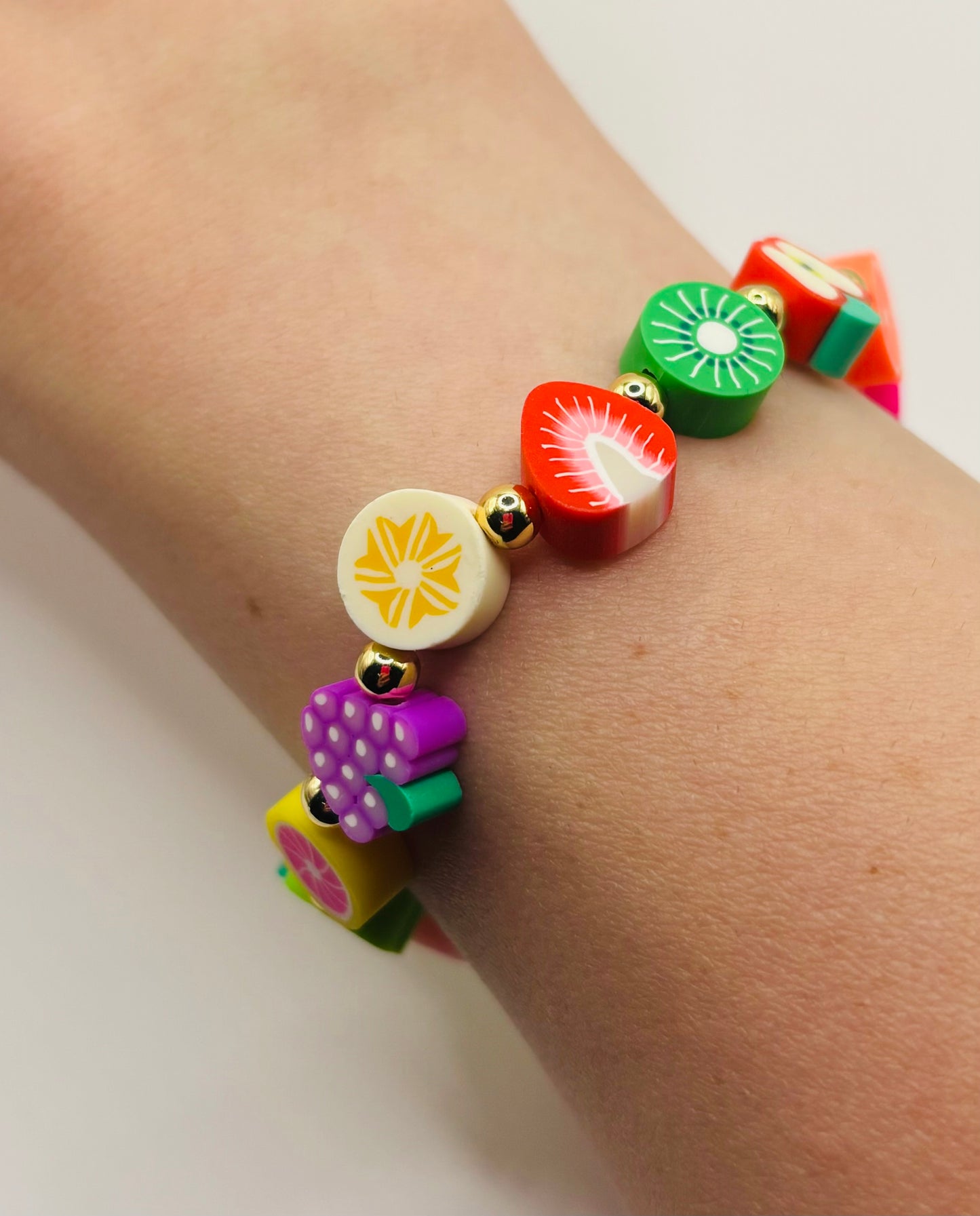 “Fruity” Bracelet single